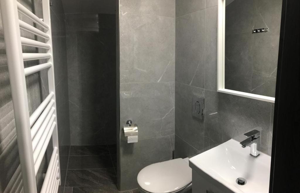 Landhaus Marlies Apartments ツェル アム ゼー エクステリア 写真